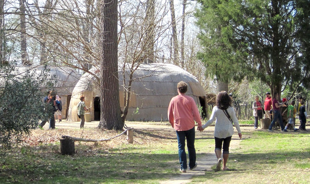 Exploring the Powhatan Indian village at Jamestown Settlement